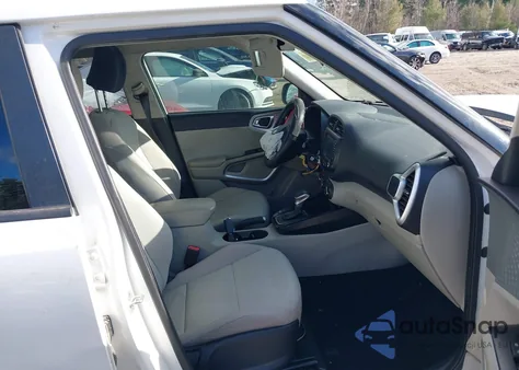 2020 Kia Soul Lx from USA, damaged, VIN KNDJ23AU1L7710621